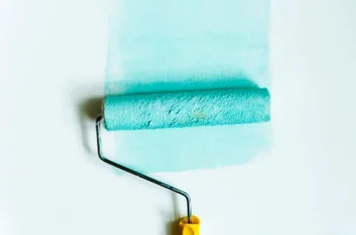 Peinture intérieure à Laives — murs, plafonds et boiseries